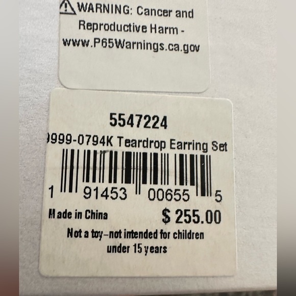 Brand new, versatile silver-colored hoop earrings with interchangeable pieces - Picture 2 of 2